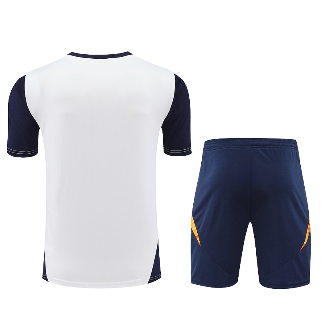 Conjunto de Entrenamiento Real Madrid 2024/25